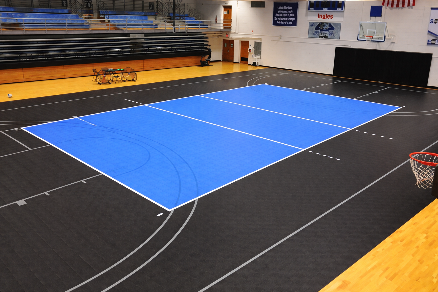 Professional outdoor volleyball court with acrylic sports flooring